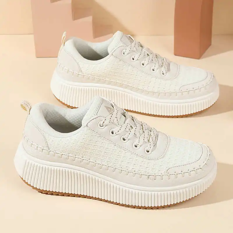 Best Vintage Collectible Items - Sepatu kets flat wanita, sepatu Sneakers