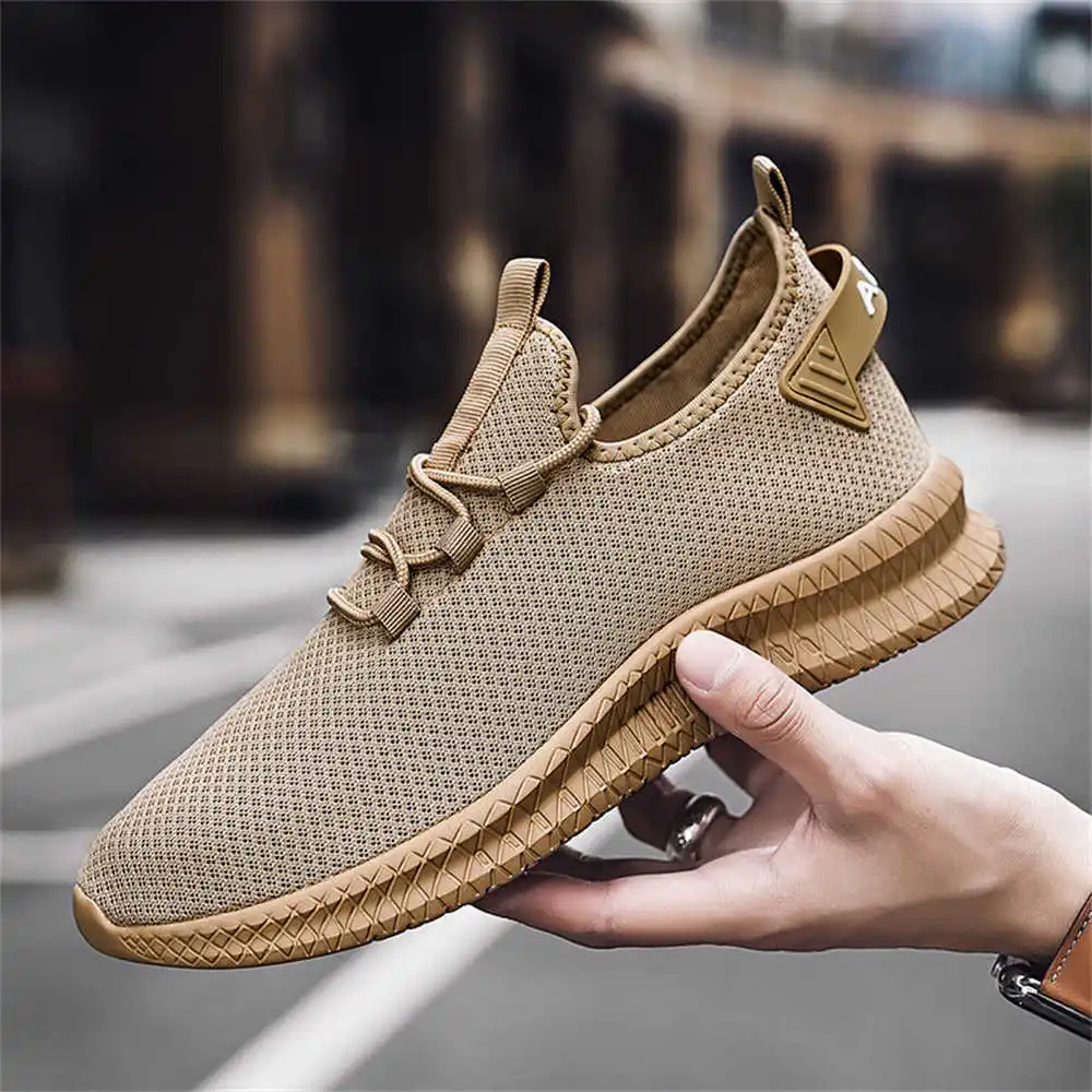 Best Vintage Collectible Items - Demi-season sepatu kets lari pria, sepatu