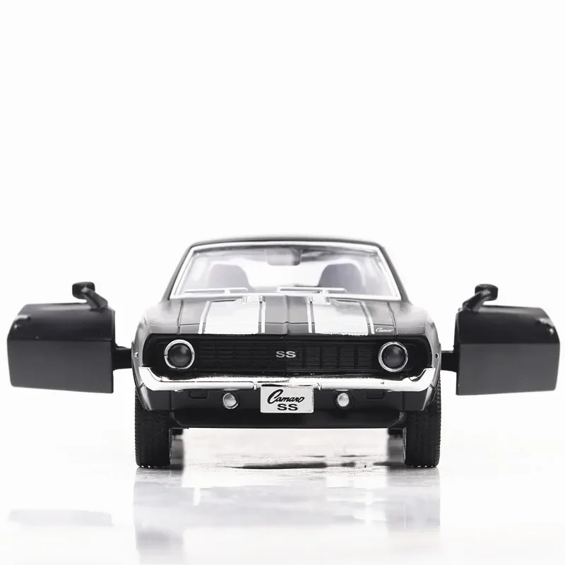 1:36 Chevrolet USA 1969 Camaro - Vintage Collectible Cars ulasan dan harga