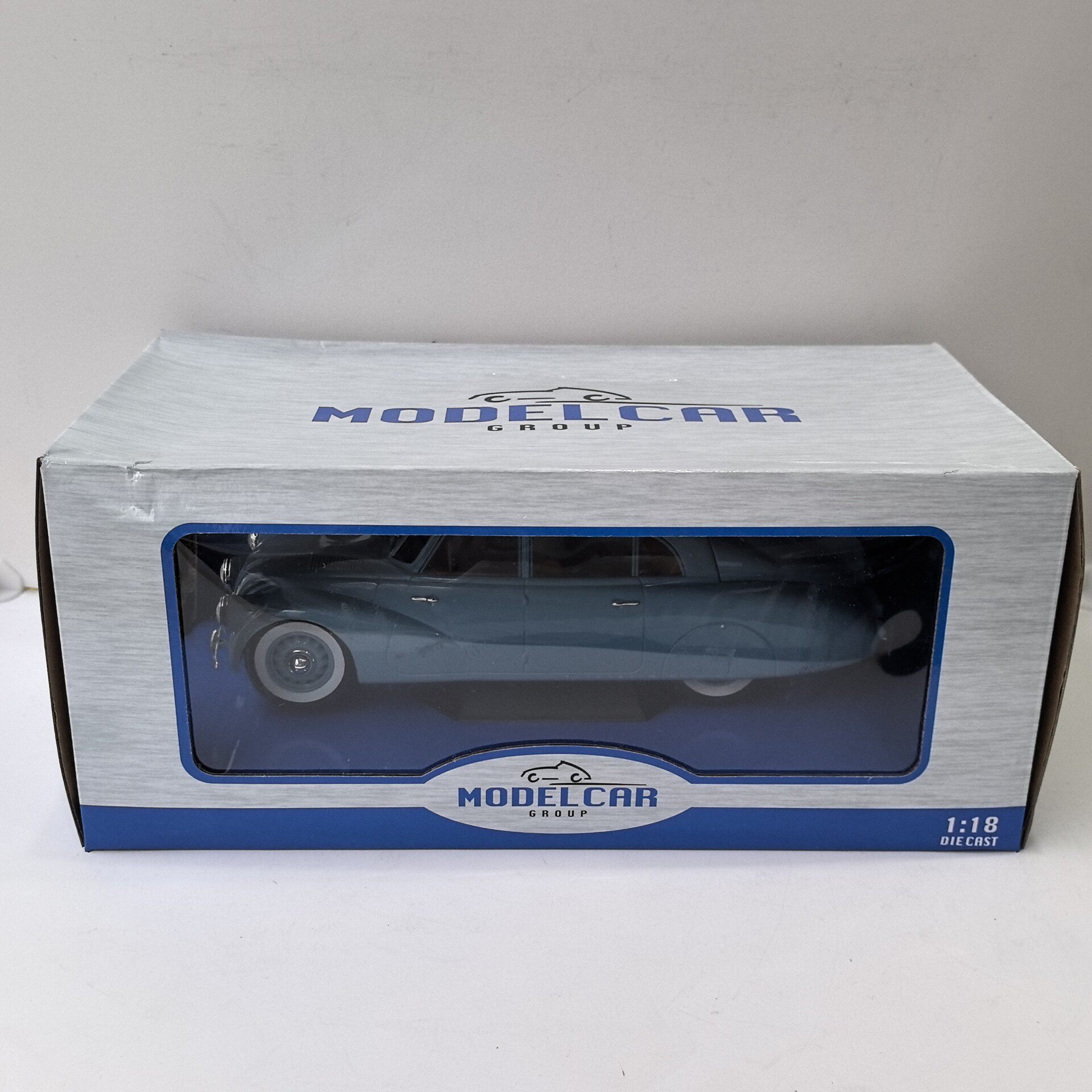 Mobil Diecast MCG Skala 1/18 T - Vintage Collectible Cars ulasan dan harga