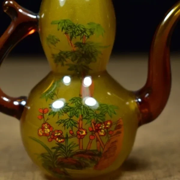 Botol Kaca Bentuk Labu dengan  - Vintage Collectible Glassware ulasan dan harga
